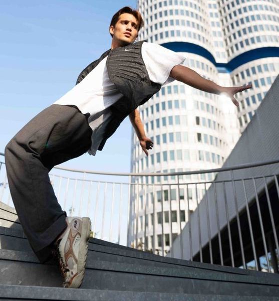 Hüseyin  C. – Fashion Sedcard-Foto 5 bei JustInCast