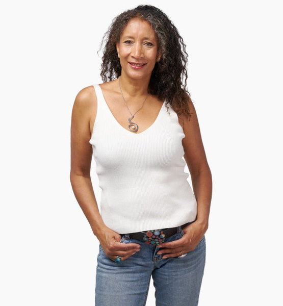 Shirlene  R. – Real People Sedcard-Foto 4 bei JustInCast