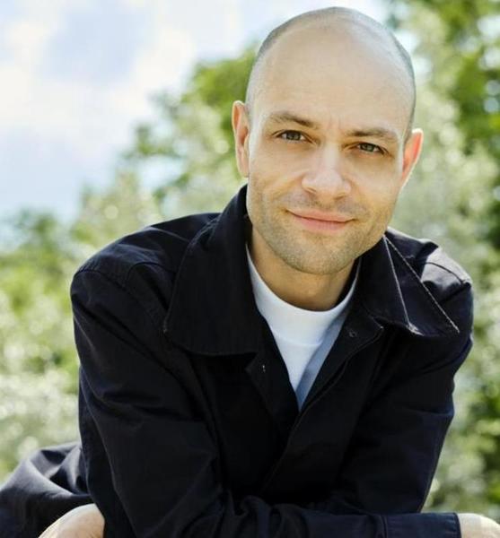 Sebastian R. – Schauspiel Sedcard-Foto 2 bei JustInCast