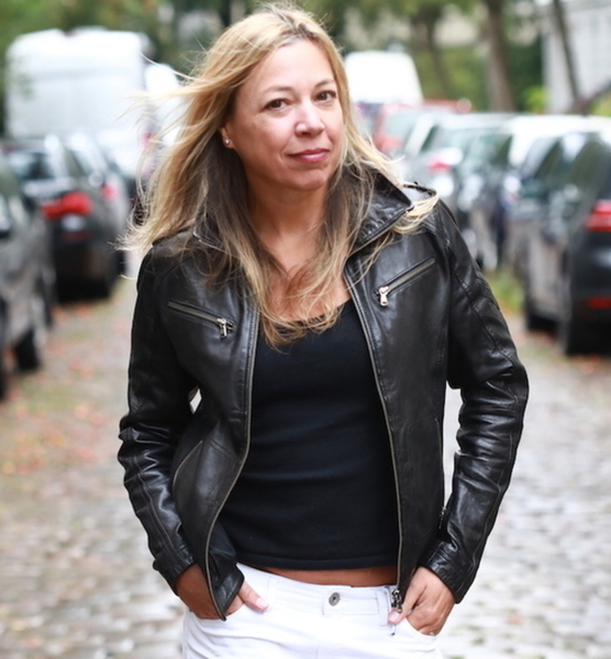 Angelika B. – Schauspiel Sedcard-Foto 4 bei JustInCast