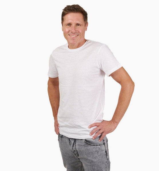 Christian S. – Real People sedcard image 4 at JustInCast