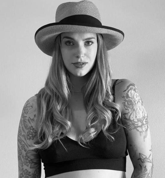 Jana Naima Z. – Fashion profile image at JustInCast