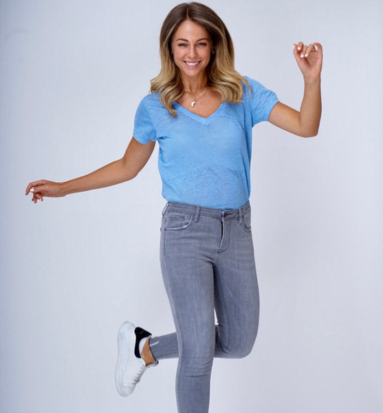 Desiree T. – Schauspiel Sedcard-Foto 2 bei JustInCast