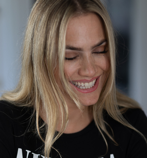 Teresa  H. – Schauspiel Sedcard-Foto 3 bei JustInCast