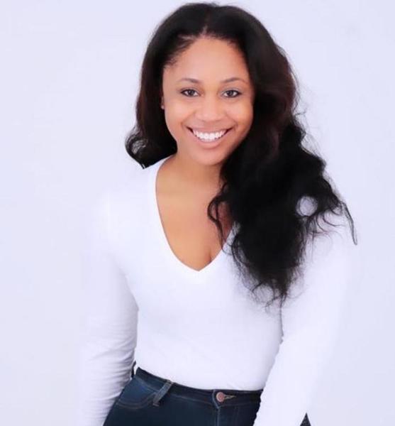 Jessica R. R. – Schauspiel Sedcard-Foto 3 bei JustInCast