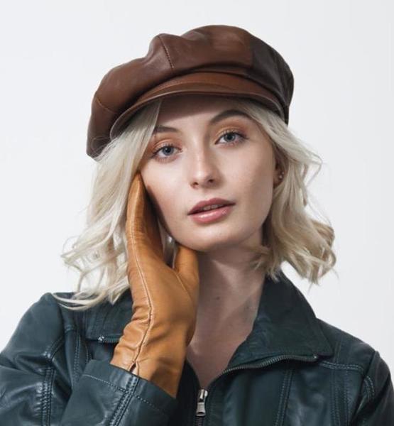 Elisabeth Lea O. – Fashion Sedcard-Foto 3 bei JustInCast