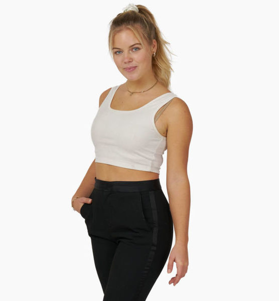 Julia E. – Real People Sedcard-Foto 4 bei JustInCast