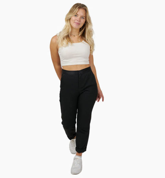 Julia E. – Real People Sedcard-Foto 5 bei JustInCast