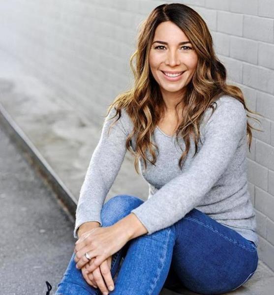 Leslie E. – Schauspiel Sedcard-Foto 3 bei JustInCast