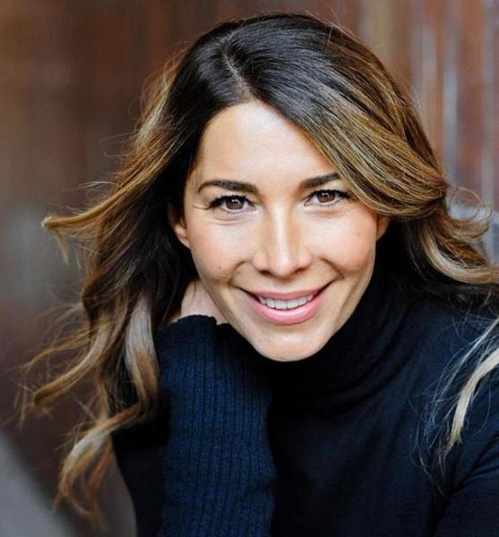 Leslie E. – Schauspiel Sedcard-Foto 2 bei JustInCast