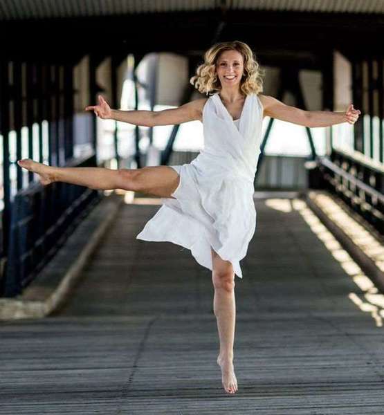 Polina D. – Schauspiel Sedcard-Foto 3 bei JustInCast