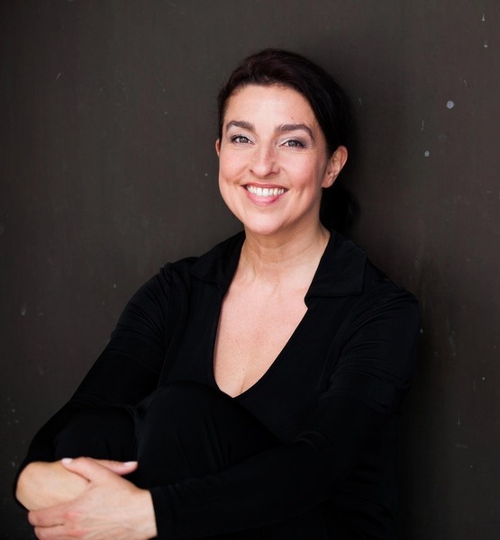 Amélie S. – Schauspiel Sedcard-Foto 4 bei JustInCast