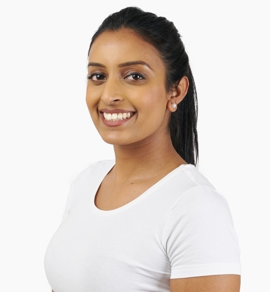 Viola J. – Real People Sedcard-Foto 4 bei JustInCast