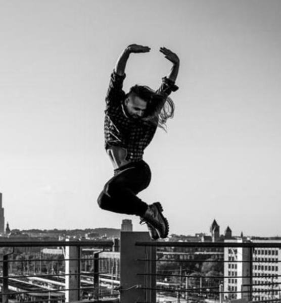 Christian M. – Tanz Sedcard-Foto 5 bei JustInCast