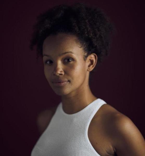 Asheeba D. – Fashion Sedcard-Foto 2 bei JustInCast