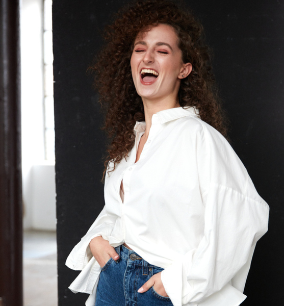 Amelie K. – Fashion Sedcard-Foto 2 bei JustInCast