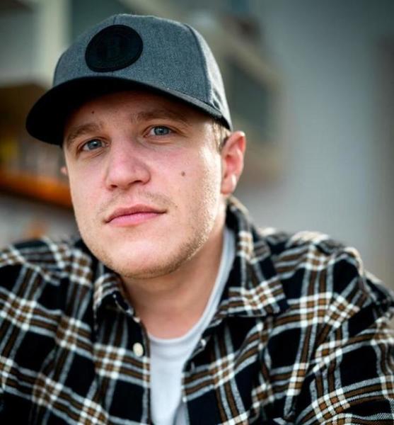 Luke B. – Schauspiel Sedcard-Foto 2 bei JustInCast