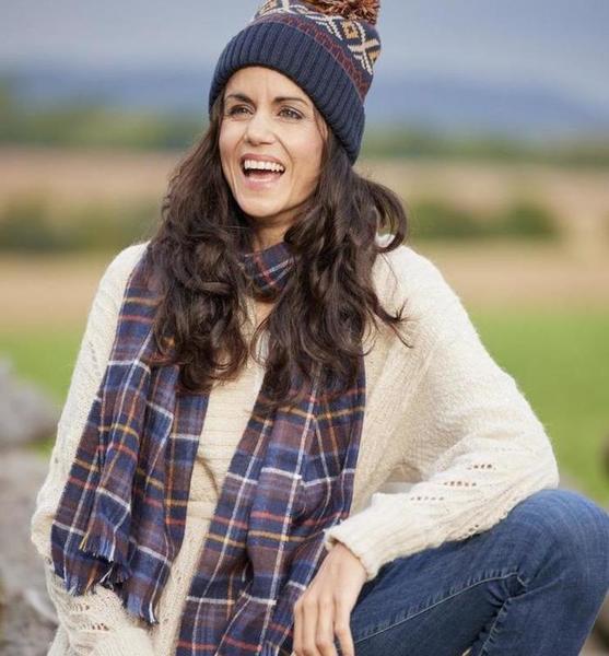 Jessica Z. – Fashion Sedcard-Foto 4 bei JustInCast