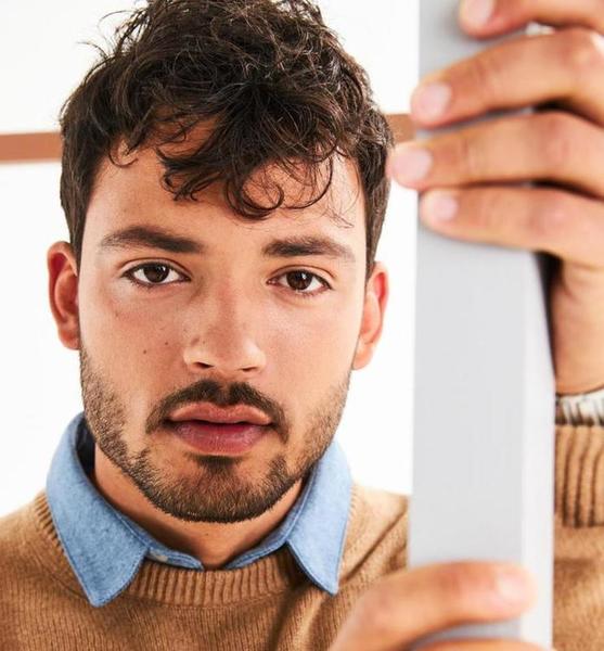 Daniel Mukunda W. – Schauspiel Sedcard-Foto 2 bei JustInCast
