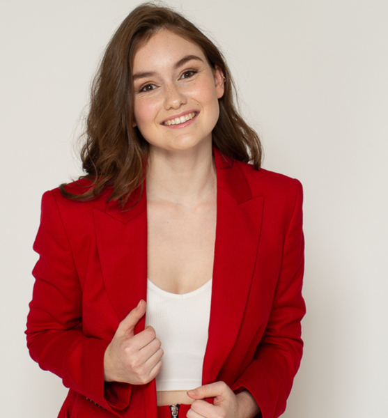 Carolin F. – Fashion Sedcard-Foto 2 bei JustInCast