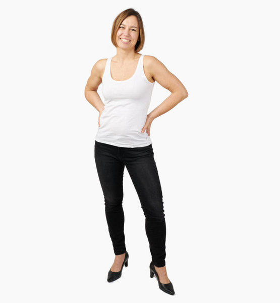 Ines t. – Fashion Sedcard-Foto 7 bei JustInCast