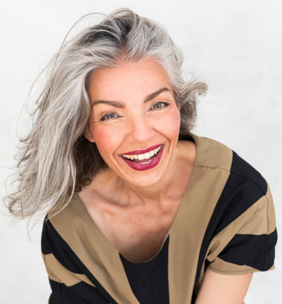 Susanne Hanka V. – Fashion Sedcard-Foto 4 bei JustInCast