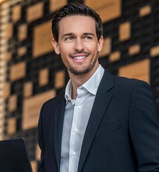 Michael  W. – Schauspiel Sedcard-Foto 5 bei JustInCast