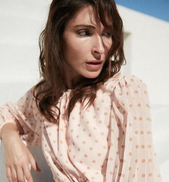 Miriam M. – Fashion Sedcard-Foto 3 bei JustInCast