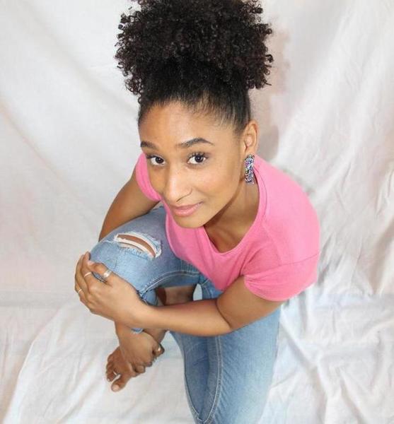 Annette Chidinma G. – Fashion Sedcard-Foto 6 bei JustInCast