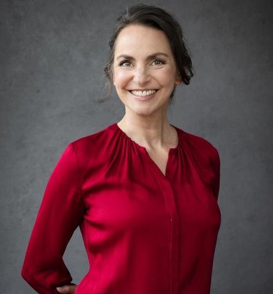 Carmen N. – Schauspiel Sedcard-Foto 5 bei JustInCast