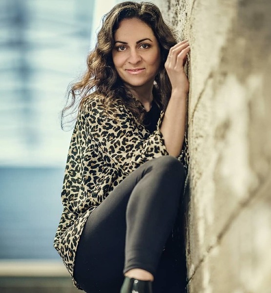 Judith S. – Schauspiel Sedcard-Foto 4 bei JustInCast