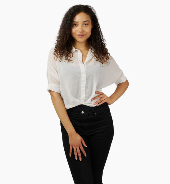 Viktoria B. – Real People Sedcard-Foto 5 bei JustInCast