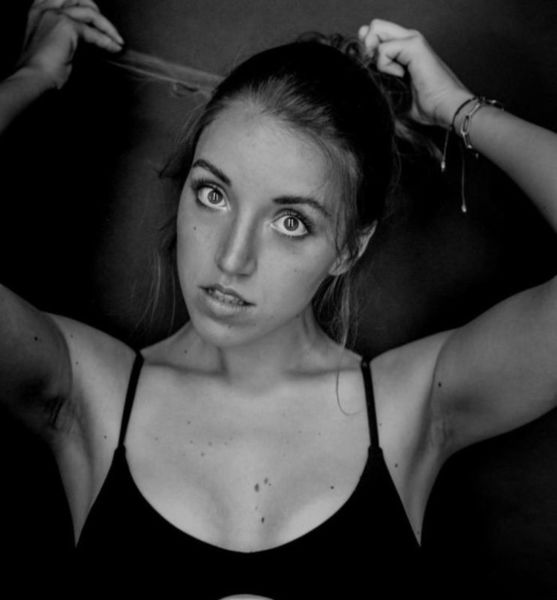 Rosanne Gianna S. – Schauspiel Sedcard-Foto 3 bei JustInCast