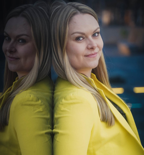 Jennifer D. – Schauspiel Sedcard-Foto 2 bei JustInCast
