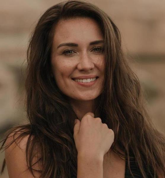 Victoria H. – Fashion Profilbild bei JustInCast