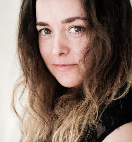 Sara Luise K. – Schauspiel Sedcard-Foto 4 bei JustInCast
