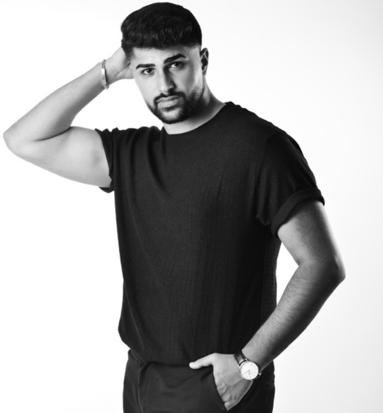 Serhat  Y. – Schauspiel Sedcard-Foto 5 bei JustInCast