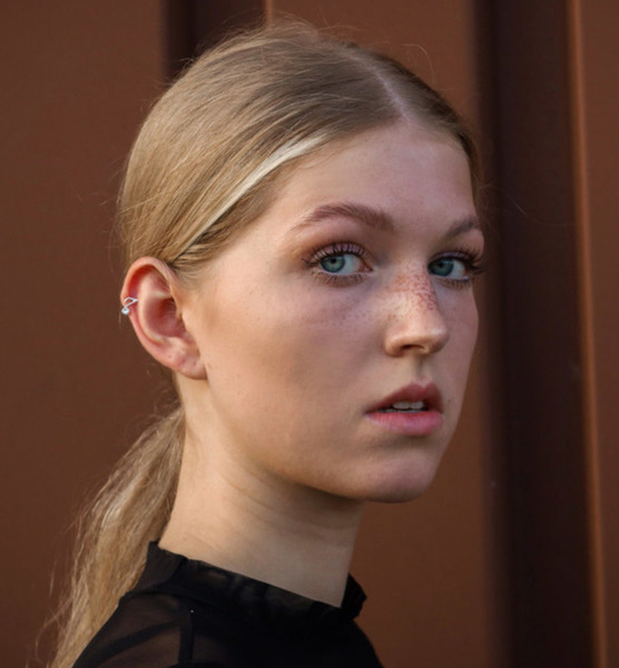 Sophia R. – Acting sedcard image 3 at JustInCast