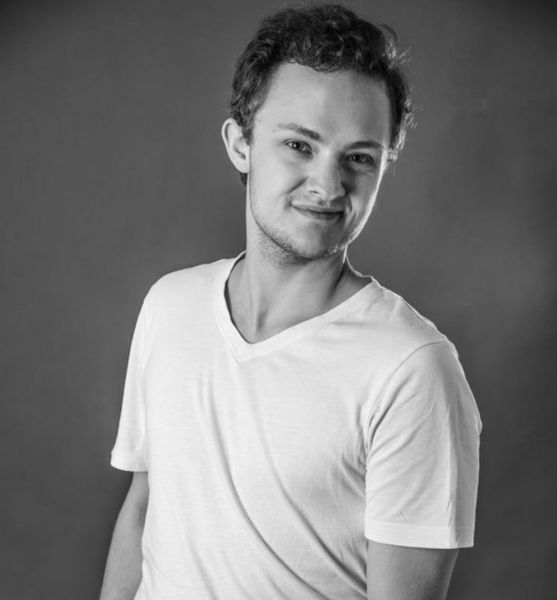 Luke S. – Schauspiel Sedcard-Foto 4 bei JustInCast