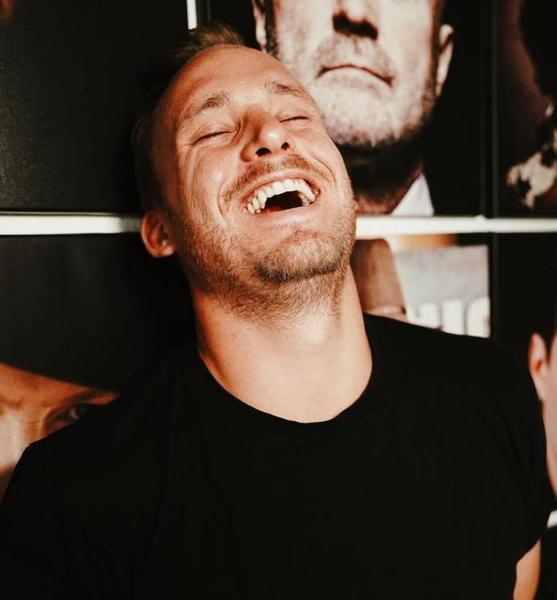 Julian S. – Schauspiel Sedcard-Foto 5 bei JustInCast