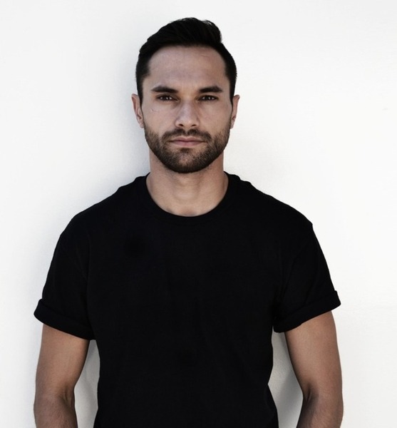 David E. – Schauspiel Sedcard-Foto 2 bei JustInCast