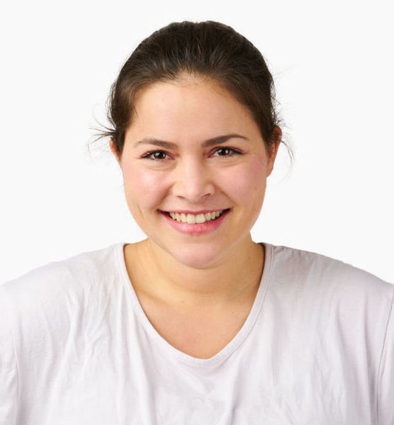 Lisanne K. – Real People Sedcard-Foto 5 bei JustInCast