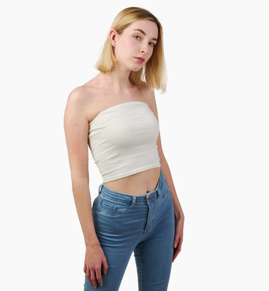 Vanessa B. – Real People Sedcard-Foto 5 bei JustInCast