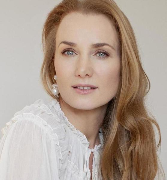 lina j. – Fashion Profilbild bei JustInCast