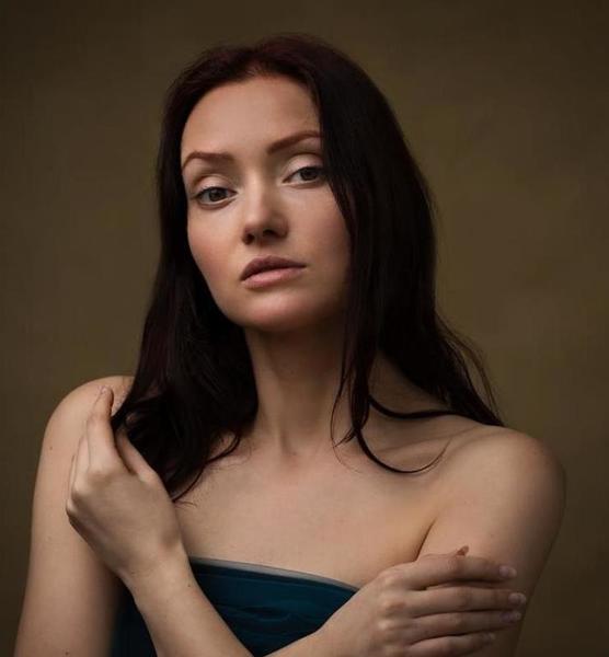 Zuzanna S. – Schauspiel Sedcard-Foto 5 bei JustInCast
