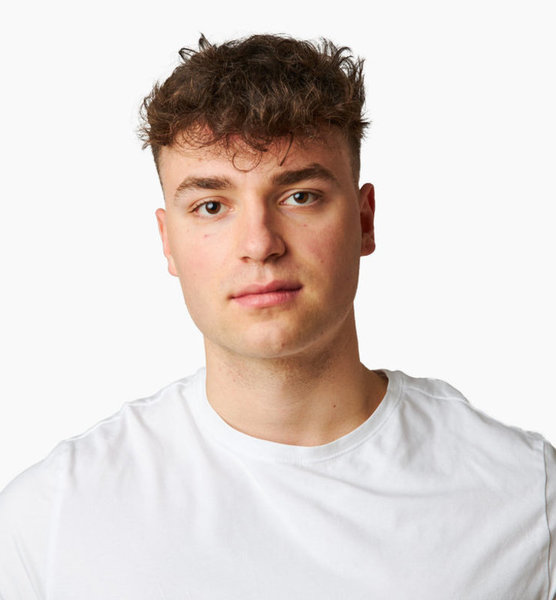 Nicolas T. – Schauspiel Sedcard-Foto 2 bei JustInCast