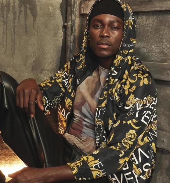 Ndumbe K. – Fashion Sedcard-Foto 5 bei JustInCast