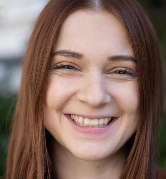 Lea K. – Schauspiel Sedcard-Foto 3 bei JustInCast