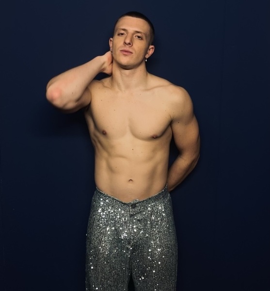 Federico  M. – Tanz Sedcard-Foto 4 bei JustInCast