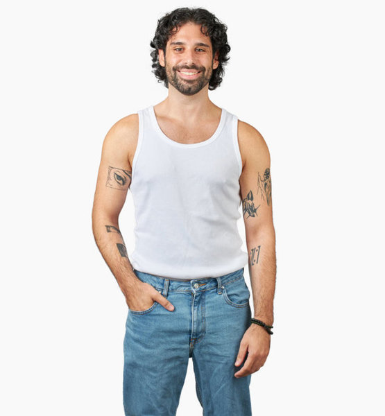 Nima S. – Real People Sedcard-Foto 4 bei JustInCast